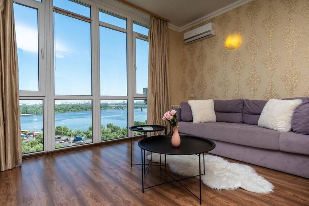 Apartments With Crazy Panoramic View Of The Dniepr Kijev Kültér fotó