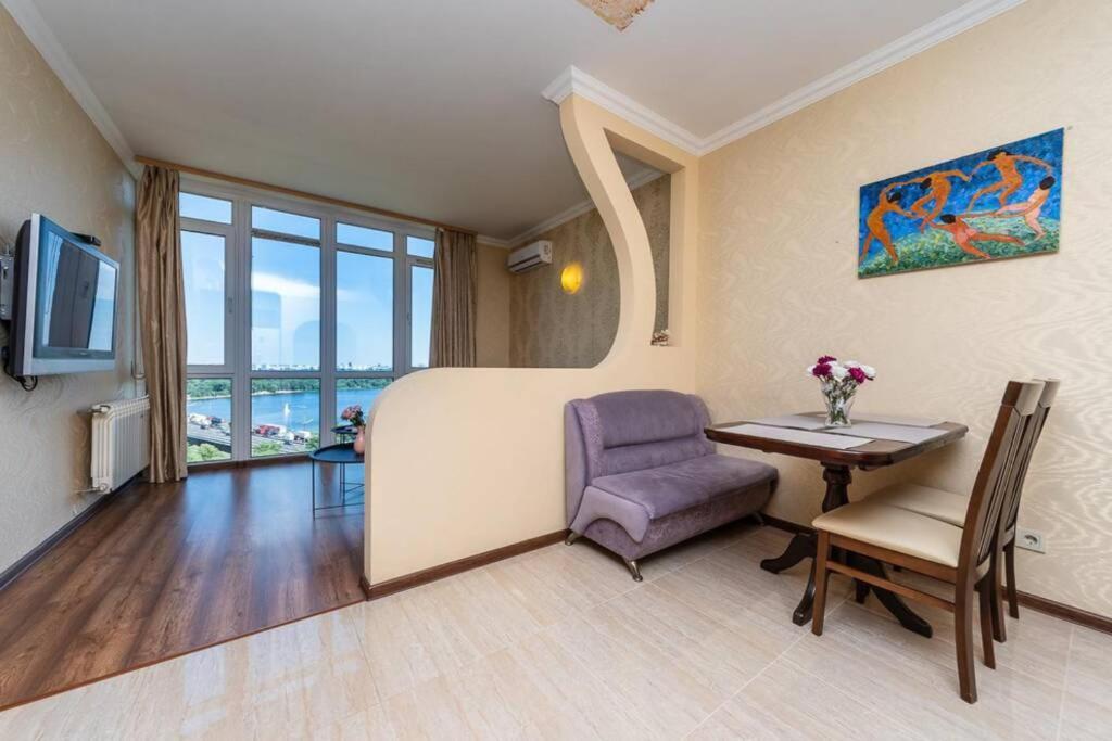 Apartments With Crazy Panoramic View Of The Dniepr Kijev Kültér fotó